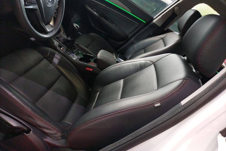 Used Changan CS75 2017 Shangku Edition 1.5T Manual ZhiXiang Model
