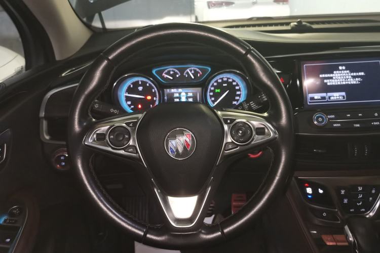 Used Buick Envision 2017 20T Two-Wheel Drive Luxury Model
