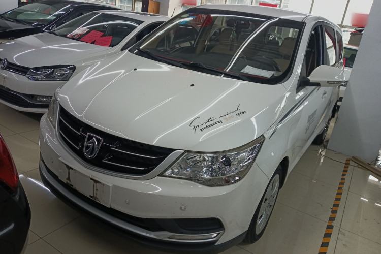 Used Baojun 730 2016 1.5L Manual Value Edition 7 Seats China V Emission Standard