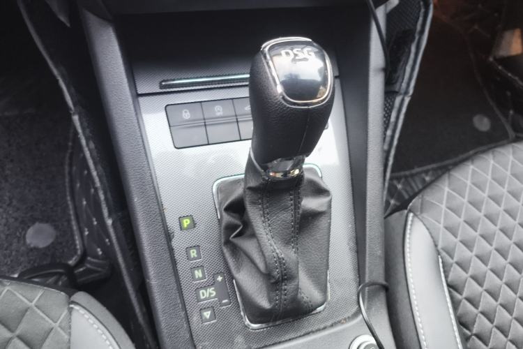 Used Skoda Octavia 2019 TSI280 DSG Luxury Edition Station Wagon China VI Standard