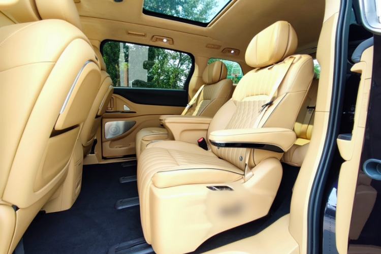 Used VOYAH Dream 2024 PHEV Ultra-Long Range Flagship Edition
