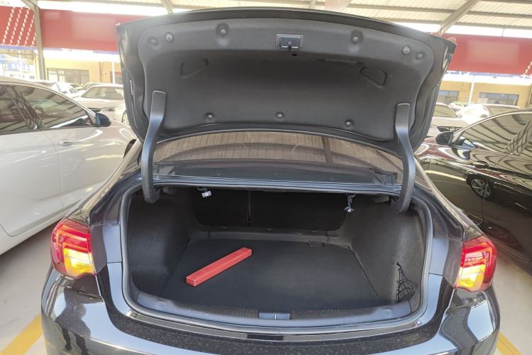 Used Buick Regal 2019 20T Elite Version China VI Standard
