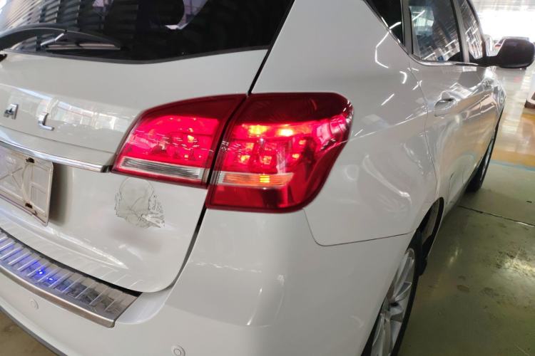 Used Haval H2 2014 1.5T Manual Two-Wheel Drive Elite Edition
