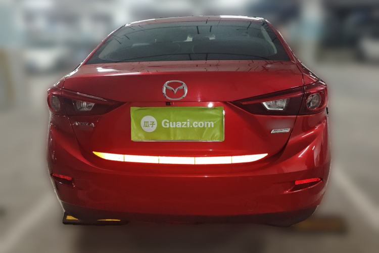 Used Mazda Mazda 3 Axela 2019 Cloud-Controlled Version Sedan 2.0L Automatic Luxury Trim China VI Standard
