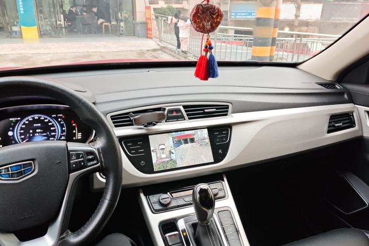 Used Geely Auto Emgrand X7 Sport 2018 1.8TD Automatic Two-Wheel Drive Smart 4G Connected Version