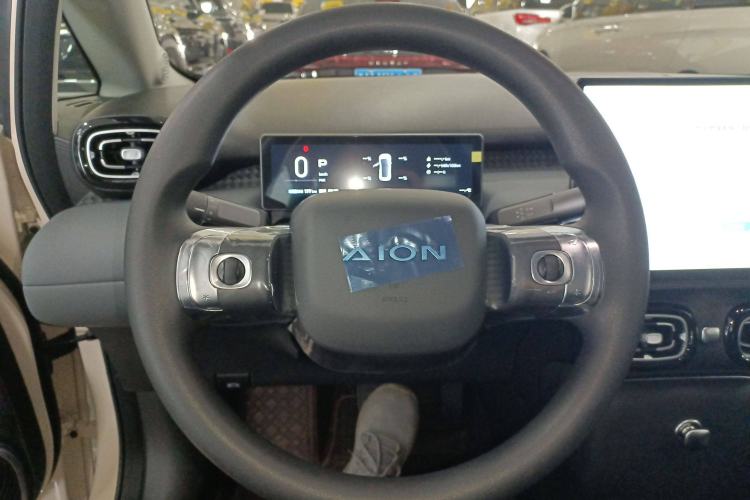 Used AION UT 2025 330 Starlight Edition
