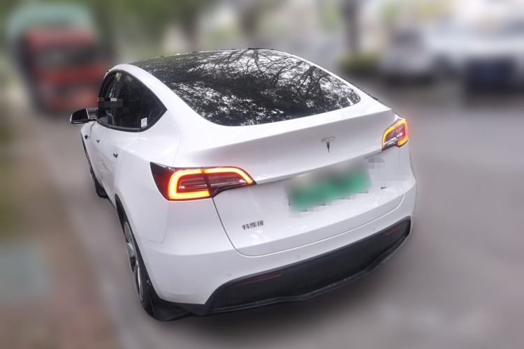 Used Tesla Model Y 2022 Rear-Wheel-Drive Version
