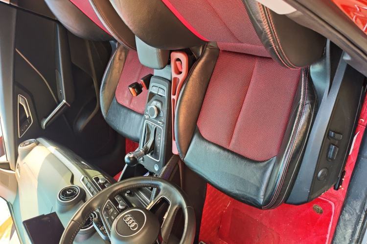 Used Audi Q2L 2020 35 TFSI Fashion Dynamic Model
