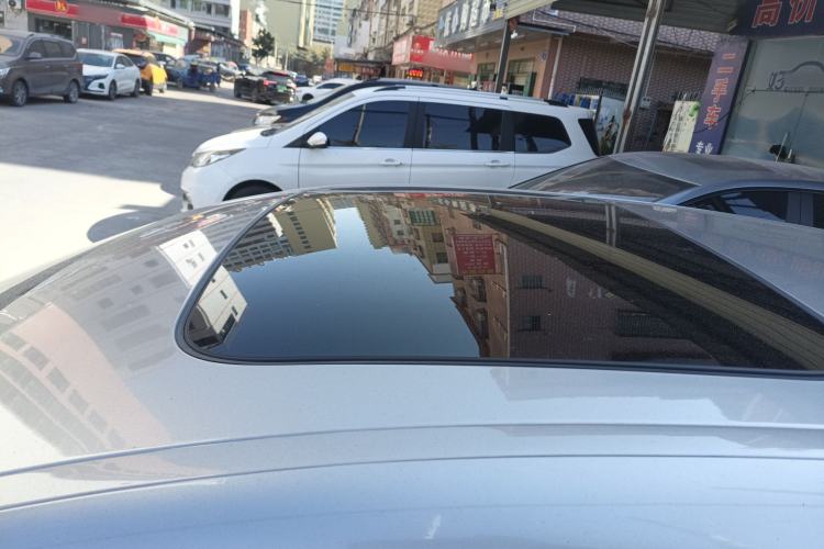 Used BMW 5 Series 2018 528Li Launch Special Edition
