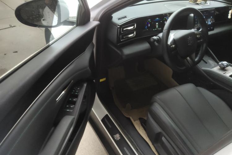 Used BYD Qin L 2024 DM-i 80KM Leading Model