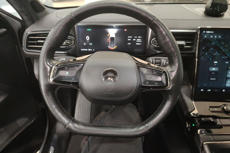 Used Nio ES8 2020 415 km Range 6-Seater Version
