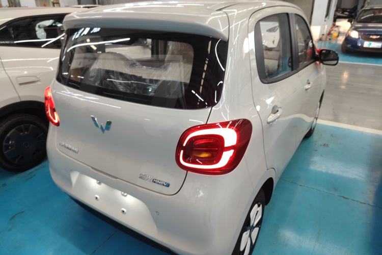 Used Wuling Hongguang MINIEV 2025 Four-Door Version Advanced Edition
