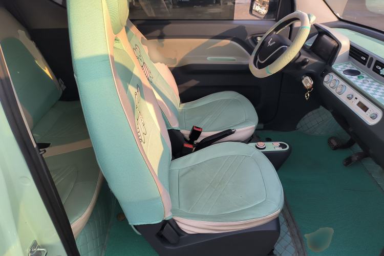 Used Wuling Hongguang MINIEV 2022 Macaron Fashion Model Lithium Iron Phosphate
