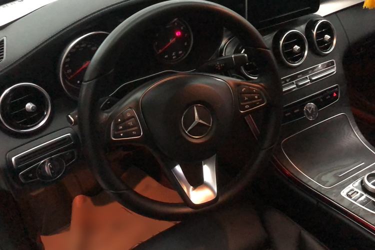 Used Mercedes-Benz C-Class 2017 Restyled C 180 L Fashion Edition Sport Version
