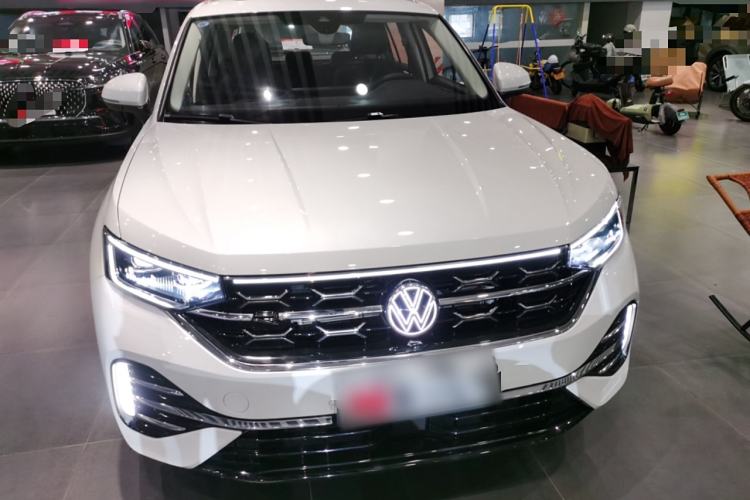 Used Volkswagen Tayron 2023 Revised Version 380TSI All-Wheel Drive R-Line High-Energy Edition