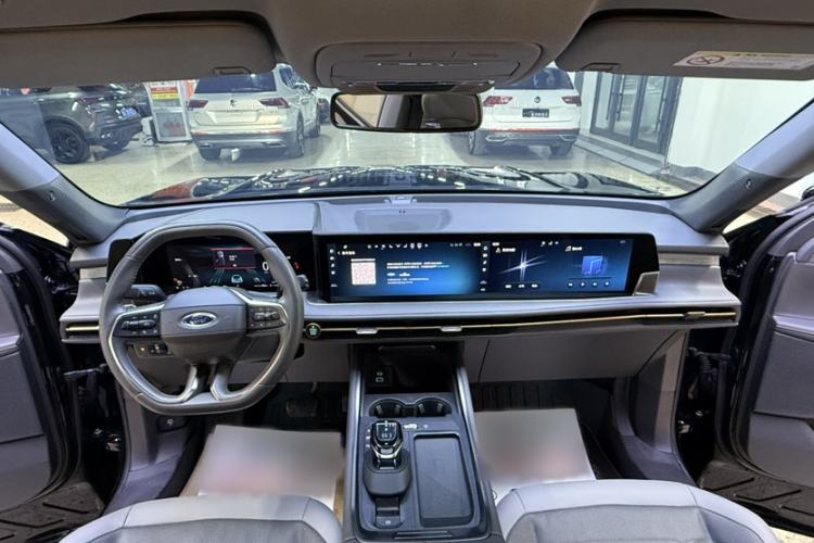 Used Ford Edge 2023 Edge L 2.0T EcoBoost E-Hybrid Four-Wheel Drive Seven-Seat Supreme Model
