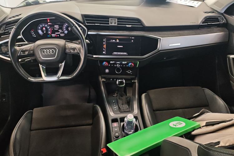 Used Audi Q3 2020 35 TFSI Fashion Dynamic Model
