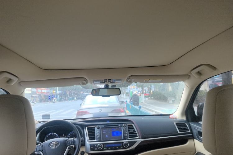 Used Toyota Highlander 2017 2.0T Four-Wheel Drive Ultimate Edition 7 Seats
