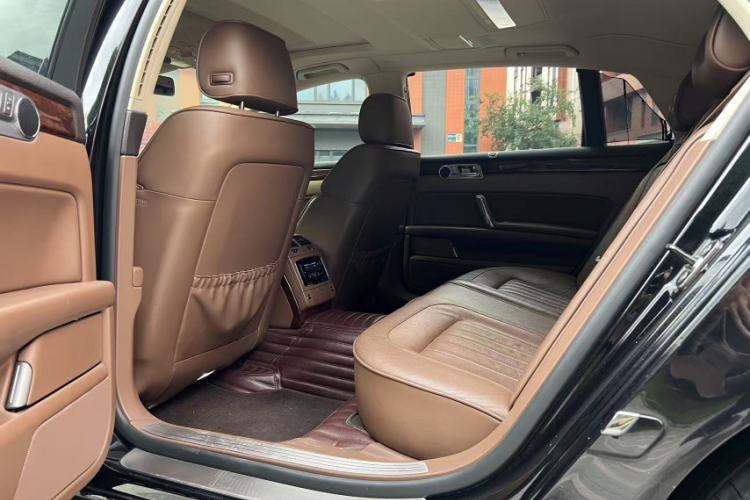 Used Volkswagen Phaeton 2014 3.0L Business Model
