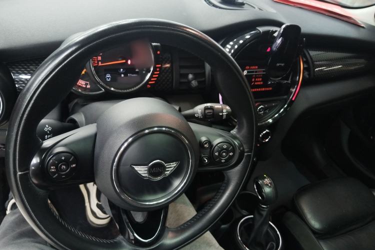 Used MINI MINI 2015 2.0T COOPER S Five-Door Edition
