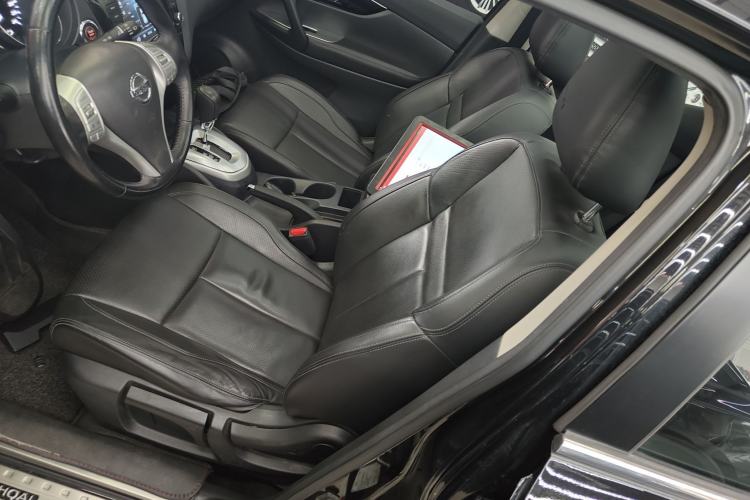 Used Nissan Qashqai 2016 2.0L CVT Flagship Edition
