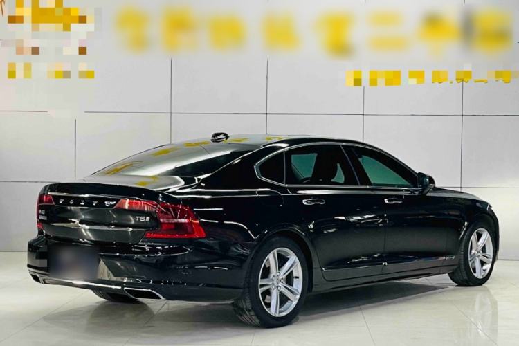 Used Volvo S90 2019 T5 Zhiyuan Edition
