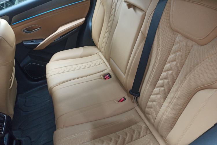 Used BYD Song L DM-i 2025 Intelligent Driving Version 160 km Beyond-Range Type
