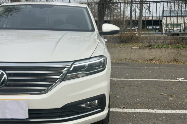 Used Volkswagen Lavida 2021 1.5L Automatic Vision Edition
