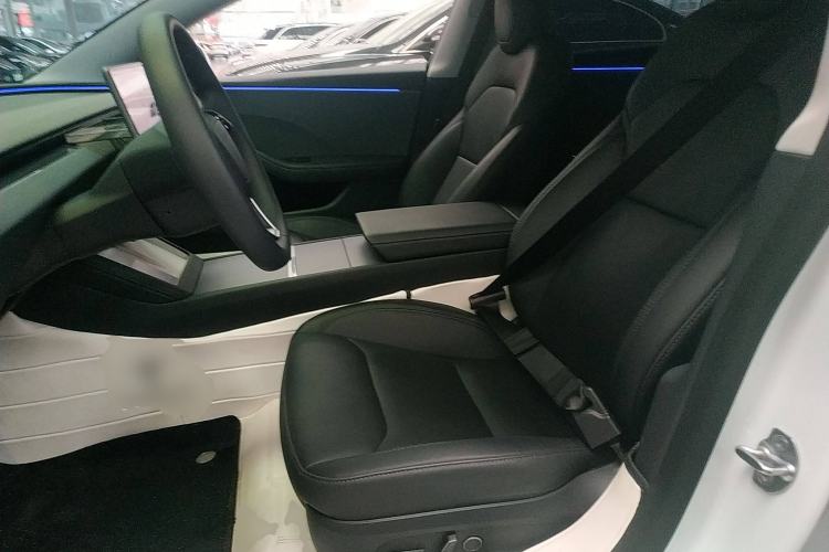 Used Tesla Model 3 2025 Rear-Wheel-Drive Version
