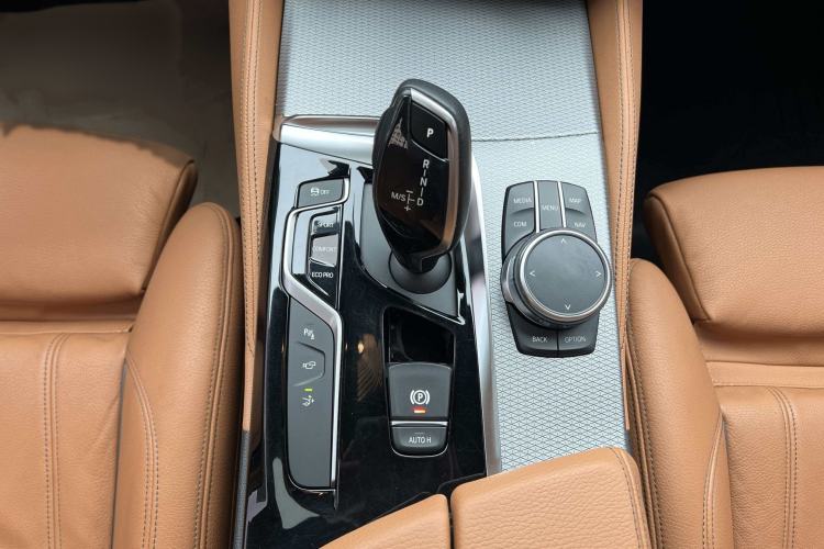 Used BMW 6 Series GT 2018 630i Luxury Design Package
