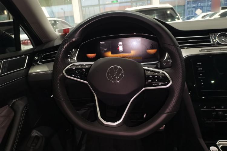 Used Volkswagen Magotan 2023 2 Million Units Limited Edition 330TSI DSG Leading Version