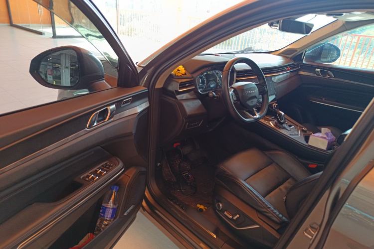 Used Lynk & Co 01 2021 2.0TD Two-Wheel-Drive Pro Trim
