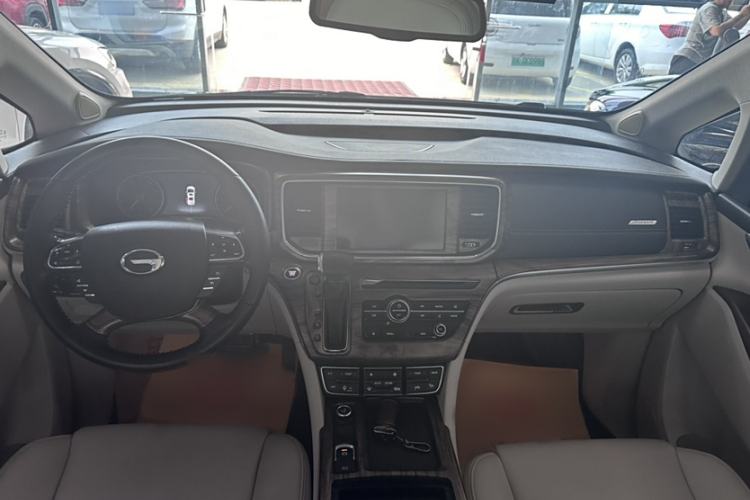 Used GAC Trumpchi M8 2018 320T Luxury Edition
