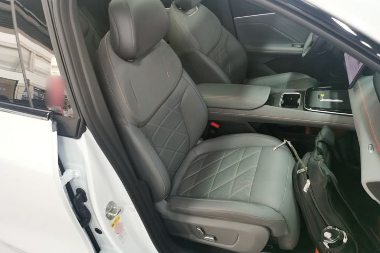 Used  S05 2024 510Max Pure Electric Version
