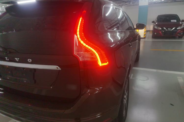 Used Volvo XC60 2014 T5 Zhiyi Edition
