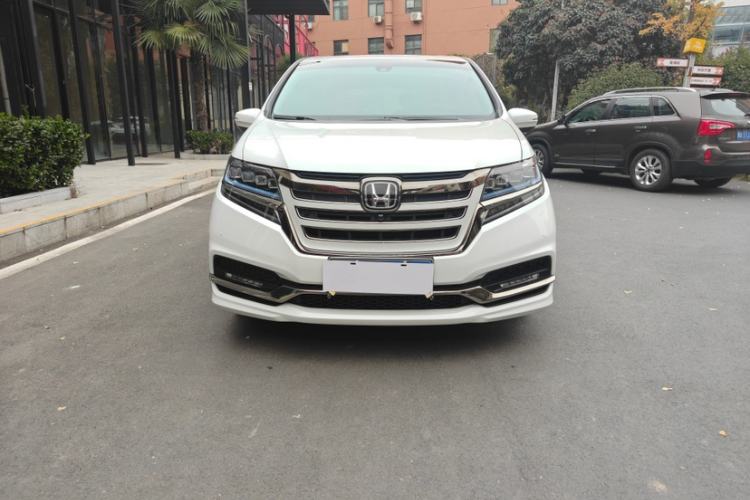 Used Honda Elysion 2019 2.0L Hybrid Supreme Edition
