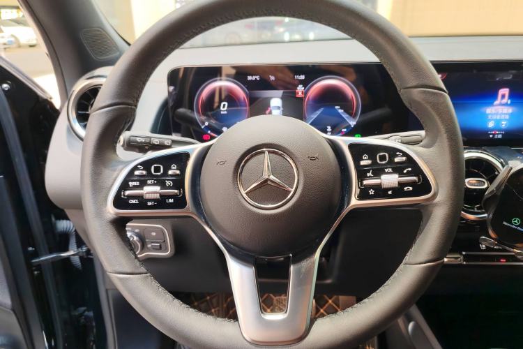 Used Mercedes-Benz GLB 2023 GLB 200 Fashion Model
