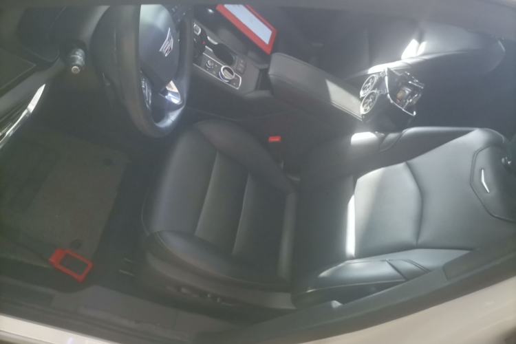 Used Cadillac XT4 2018 28T Two-Wheel Drive Leading Sport Model
