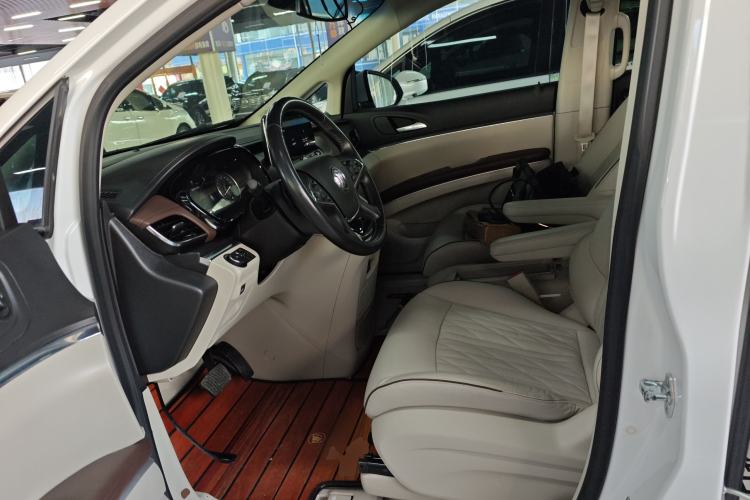 Used Buick GL8 2022 Land Business Class 652T Luxury Model
