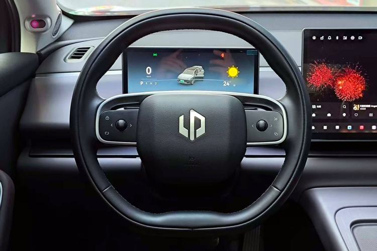 Used Leapmotor C16 2024 Range-Extended 200 Luxury Edition
