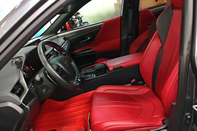 Used Lexus ES 2020 260 F SPORT
