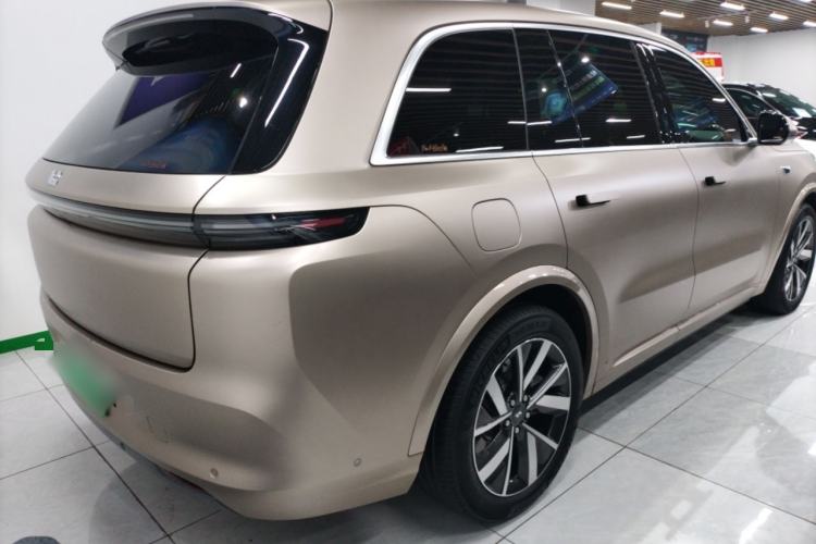 Used Li Auto L8 2023 Max model