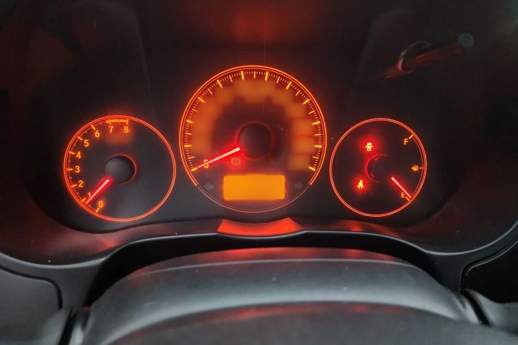 Used Honda City 2015 1.5L manual Comfort version