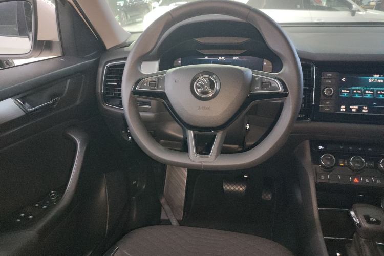 Used Skoda Kodiaq 2019 Restyled TSI330 5-Seater Two-Wheel Drive Comfort Version China VI Standard
