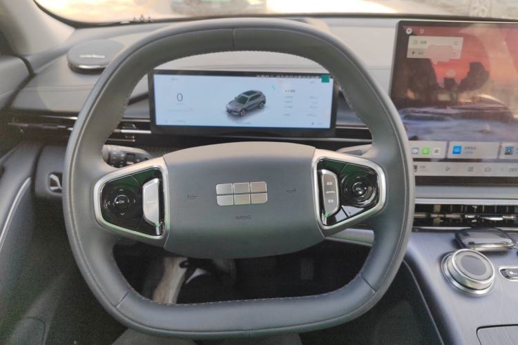 Used  E5 2024 530km Starship Edition