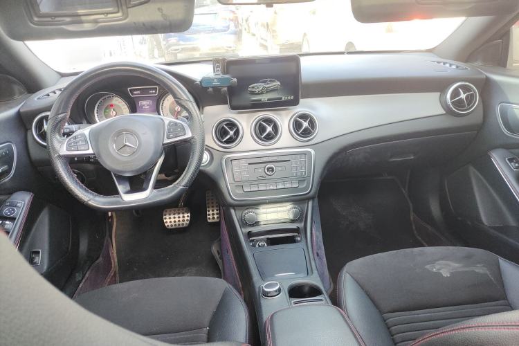 Used Mercedes-Benz CLA 2015 CLA 220 4MATIC
