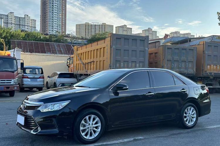 Used Toyota Camry 2016 2.0G 10th Anniversary Leading Edition