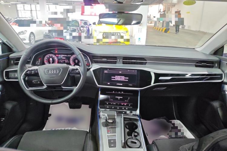 Used Audi A7L 2024 45TFSI quattro S-line Visionary Edition Flow Crystal Package
