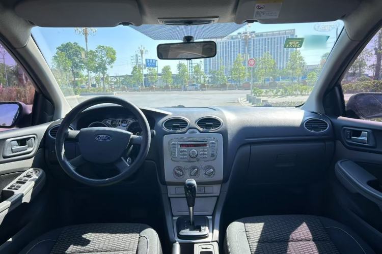 Used Ford Focus 2013 Hatchback Classic 1.8L Automatic Base Model
