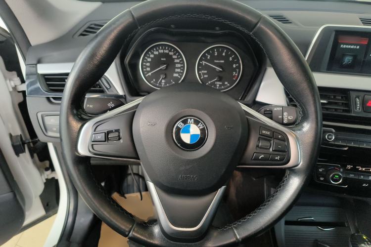 Used BMW X1 2018 sDrive20Li Leading Model
